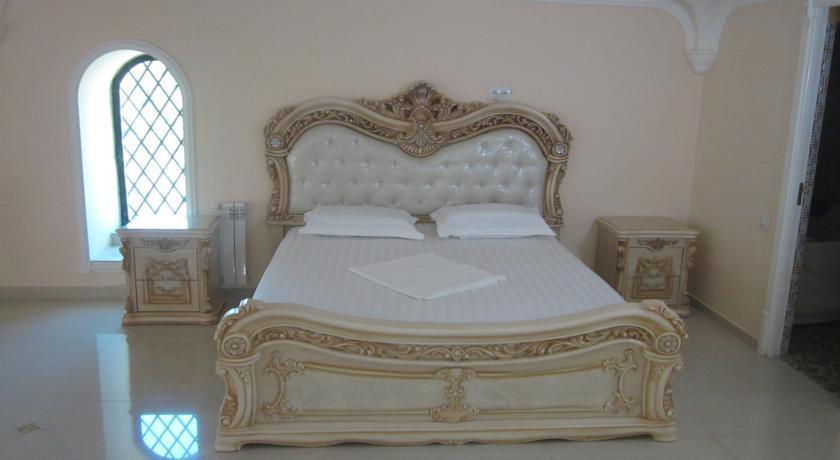 Venezia Palazzo Hotel Yerevan Room photo