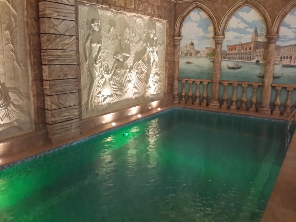 Venezia Palazzo Hotel Yerevan Room photo