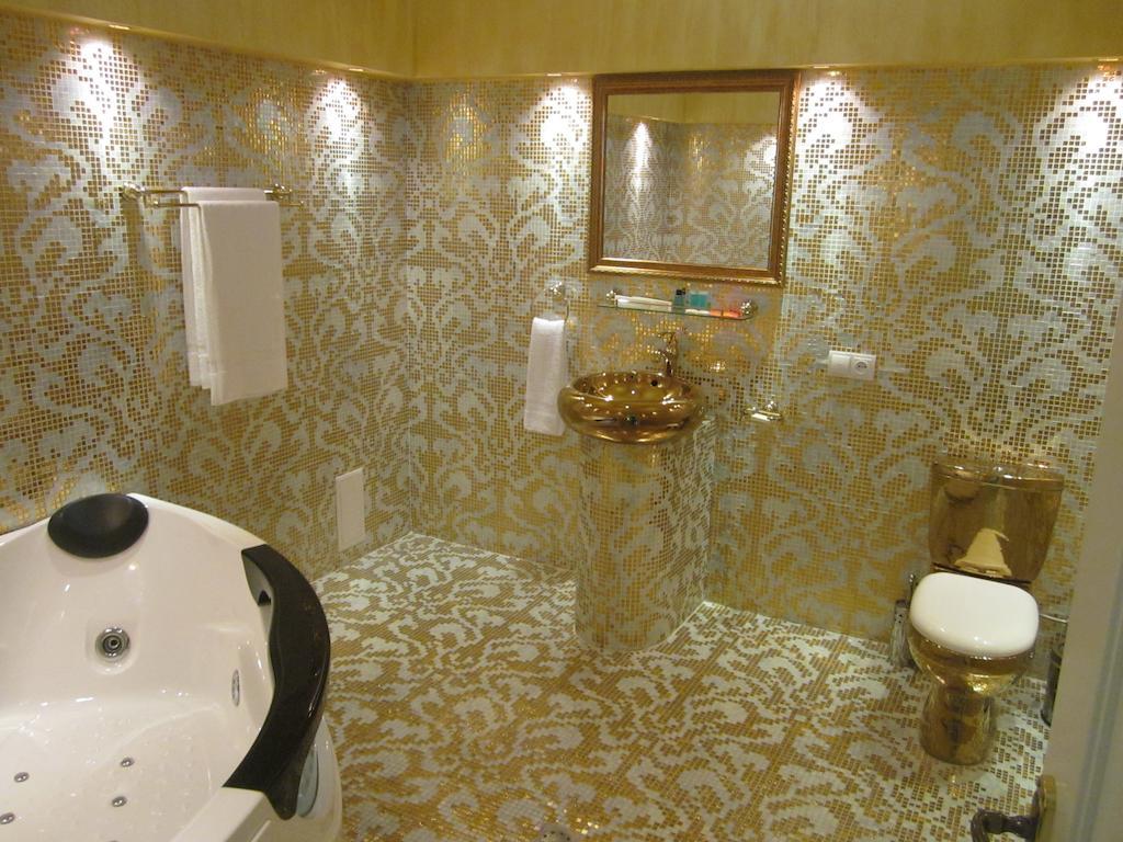 Venezia Palazzo Hotel Yerevan Exterior photo