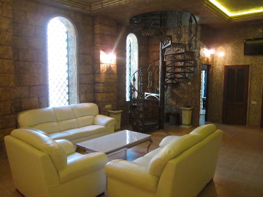 Venezia Palazzo Hotel Yerevan Room photo